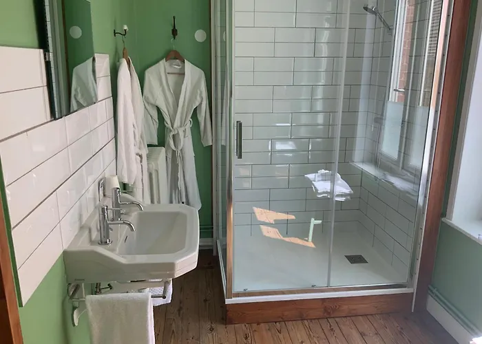 Par La Dives Panzió 3*